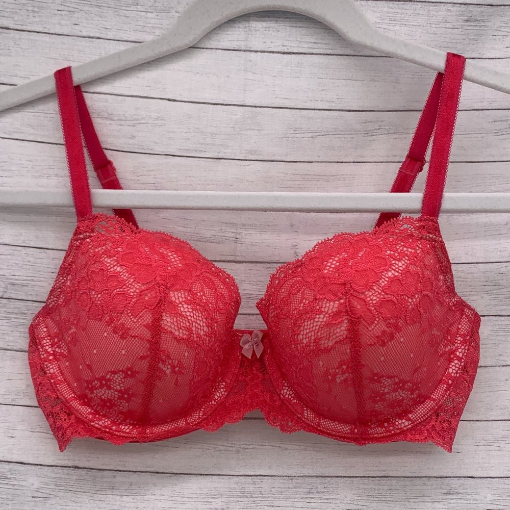 Victoria’s Secret Women’s Bra Size 32D Dream Angels Lined Demi Sexy Pink Lace VS